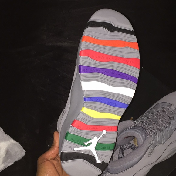 Retro 10s Cool Grey - Picture 6 of 8